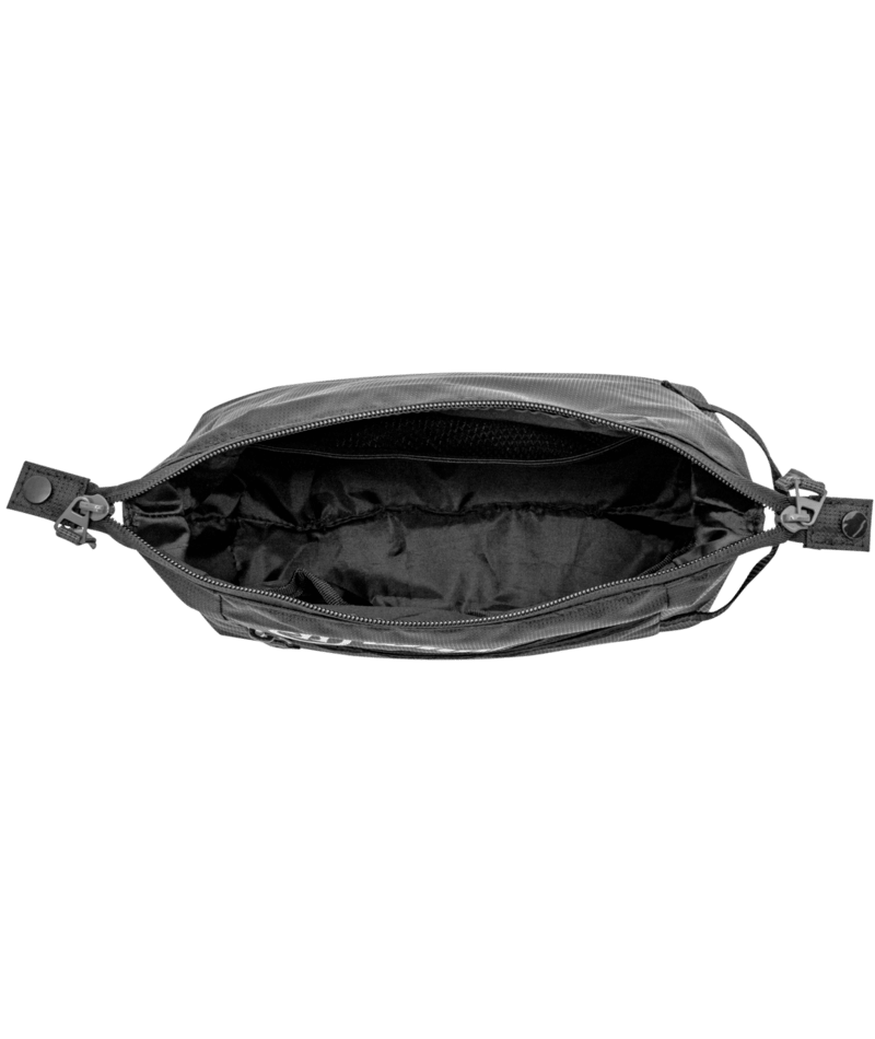 WARRIOR CORE TOILETRY BAG