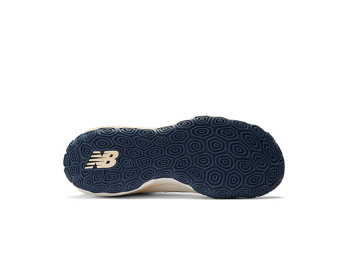 Adult NB Fresh Foam BBall